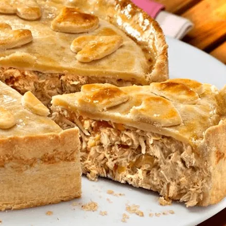 Tarta salada de pollo